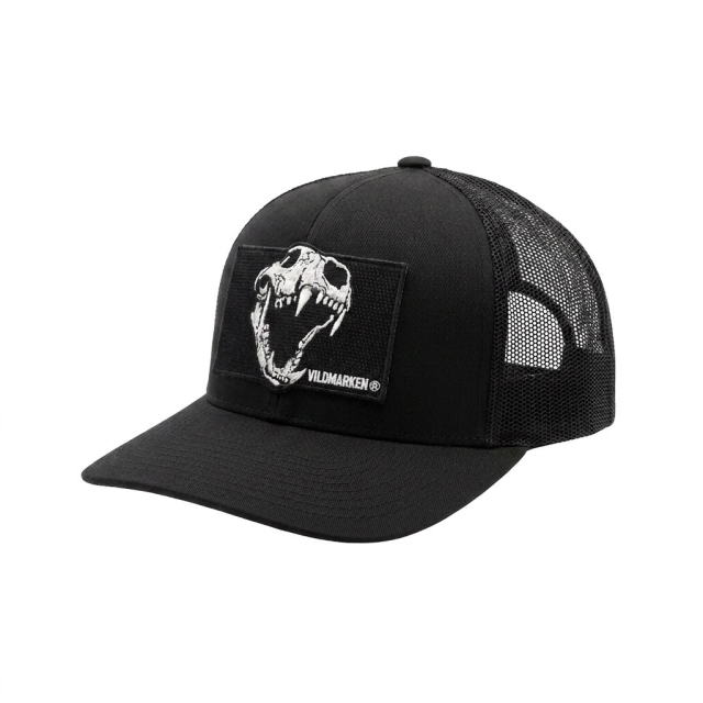 Predator Skull Flexfit 110 Black