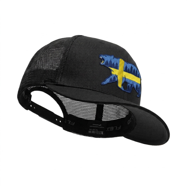 Schweden Bär Flexfit 110 Black