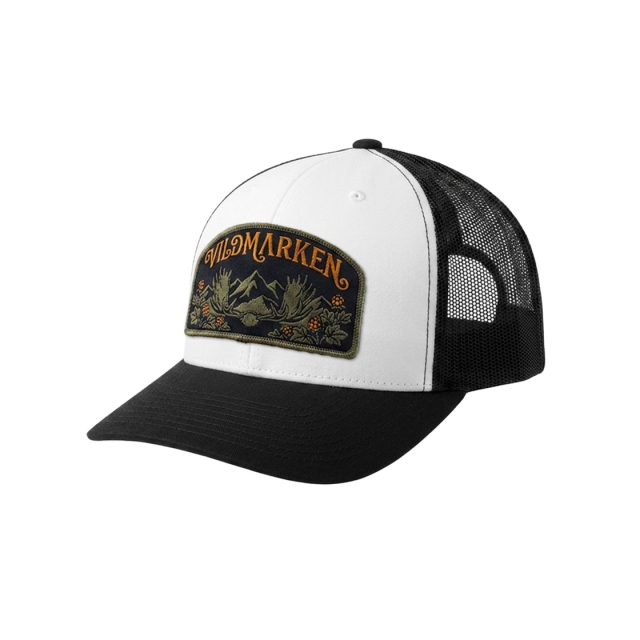 Cloudberry Mountains Classic Snapback Black/White