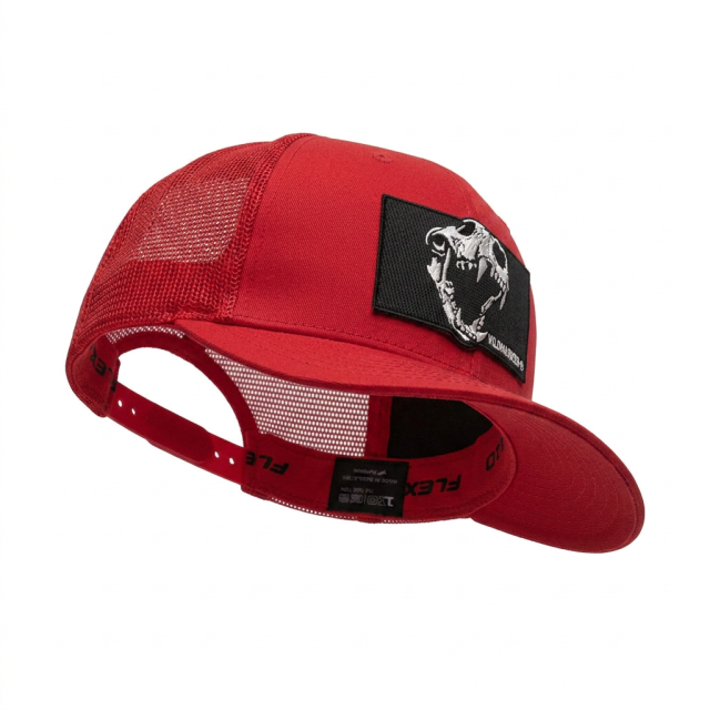 Predator Skull Flexfit 110 Red