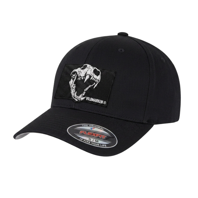 Predator skull Flexfit Black